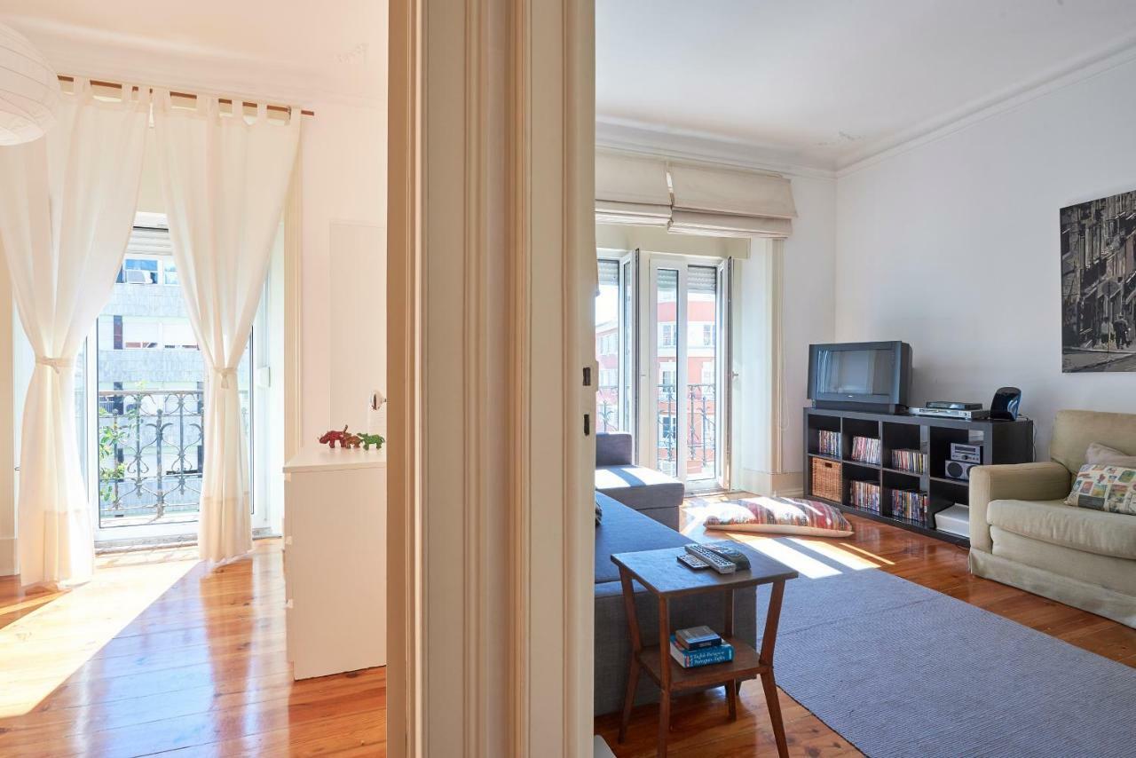 Charming Apartment Marques Lisbon Luaran gambar