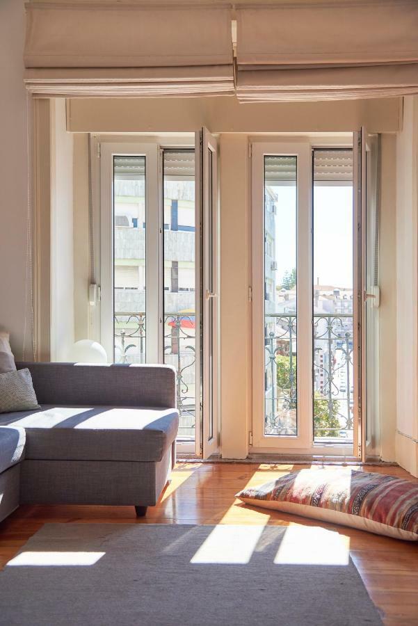 Charming Apartment Marques Lisbon Luaran gambar